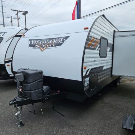 2022 Forest River Wildwood X-Lite Northwest 240BHXL - Image 2