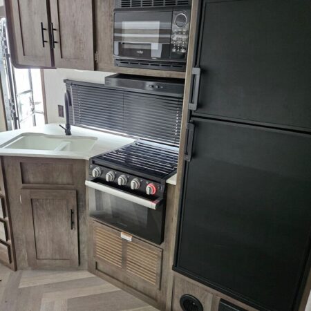 2022 Forest River Wildwood X-Lite Northwest 240BHXL - Image 9