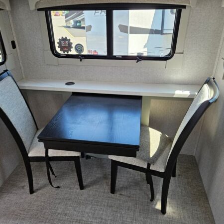 2024 Crossroads Redwood RW4001LK - Image 8