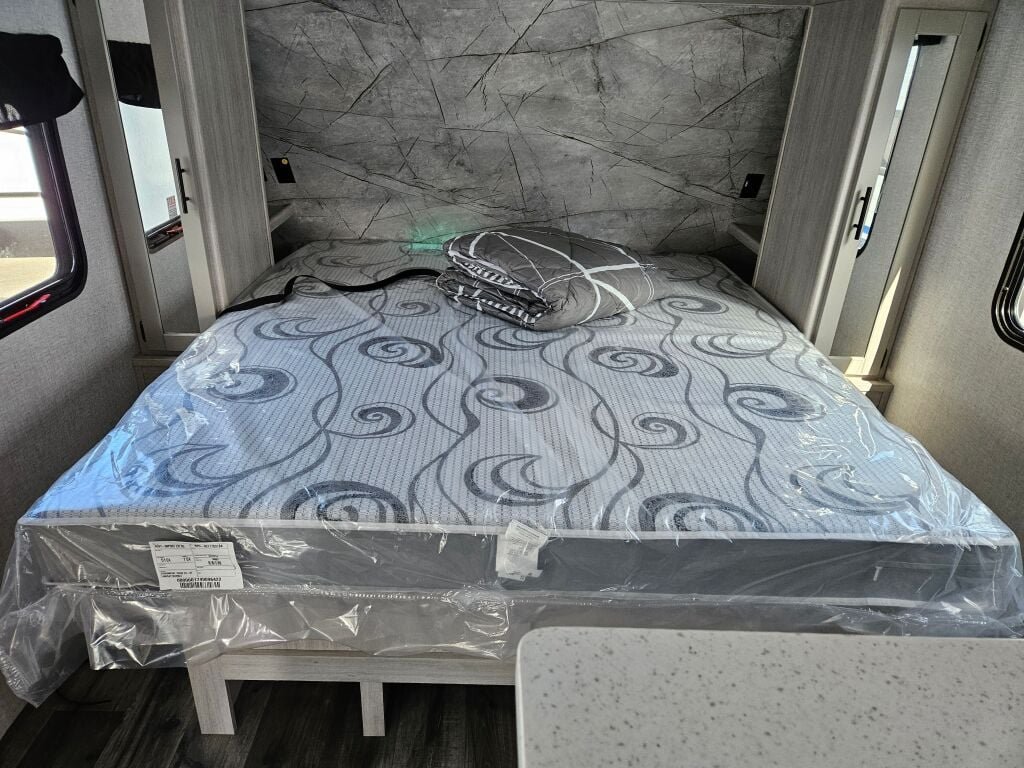 2024 Crossroads Sunset Trail Super Lite SS212RB - Image 6