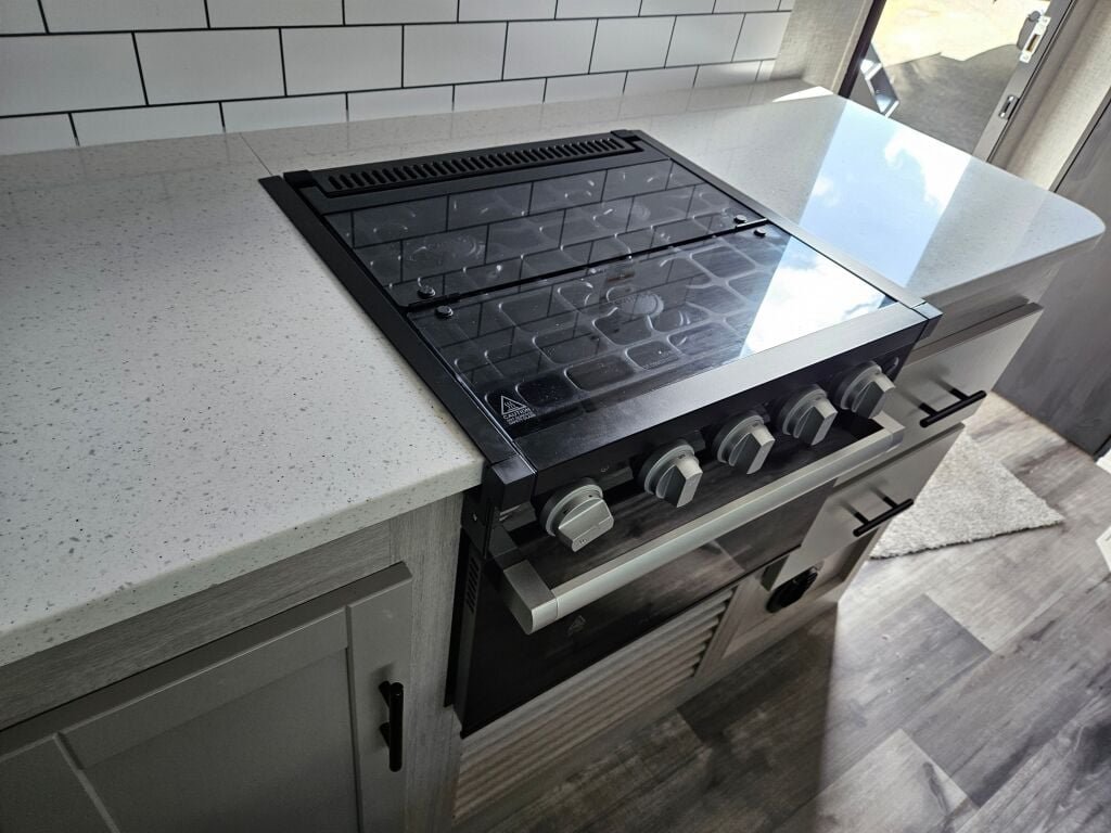 2024 Crossroads Sunset Trail Super Lite SS212RB - Image 10