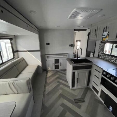 2024 Crossroads Zinger Lite ZR260BH - Image 11
