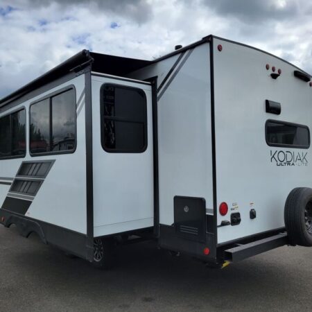 2024 Dutchmen Kodiak Ultra-Lite 257RKSL - Image 3