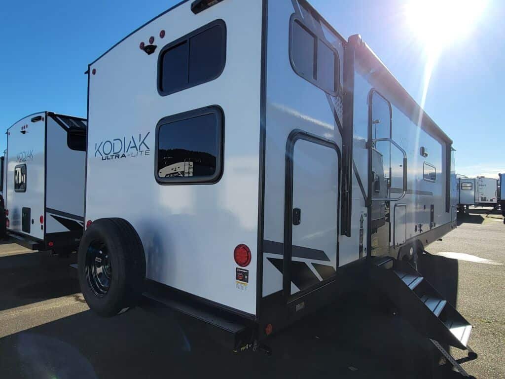 2024 Dutchmen Kodiak Ultra-Lite 302BHSL - Image 4