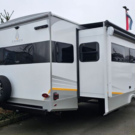2024 Ember Touring Edition 29MRS - Image 4