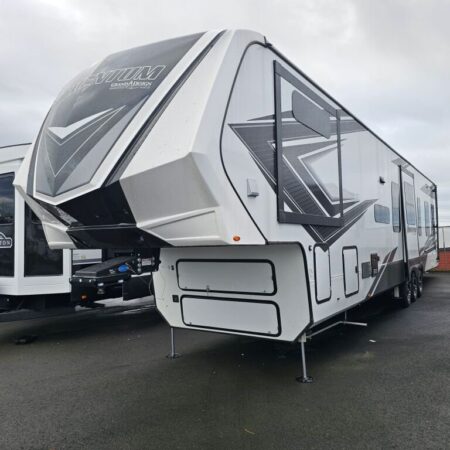 2024 Grand Design Momentum 414M - Image 2