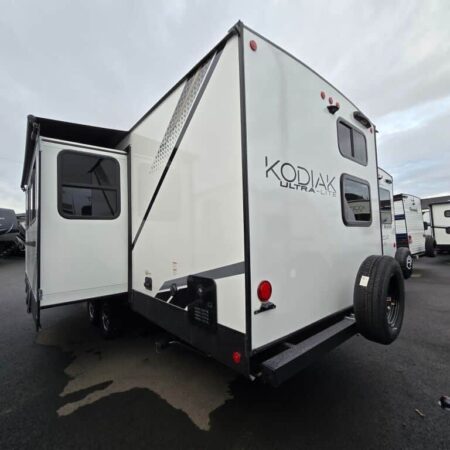 2025 Dutchmen Kodiak Ultra-Lite 302BHSL - Image 4