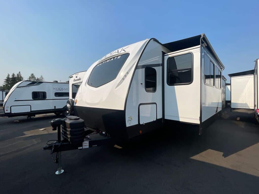 2025 Dutchmen Kodiak Ultimate 3371FLSL - Image 2