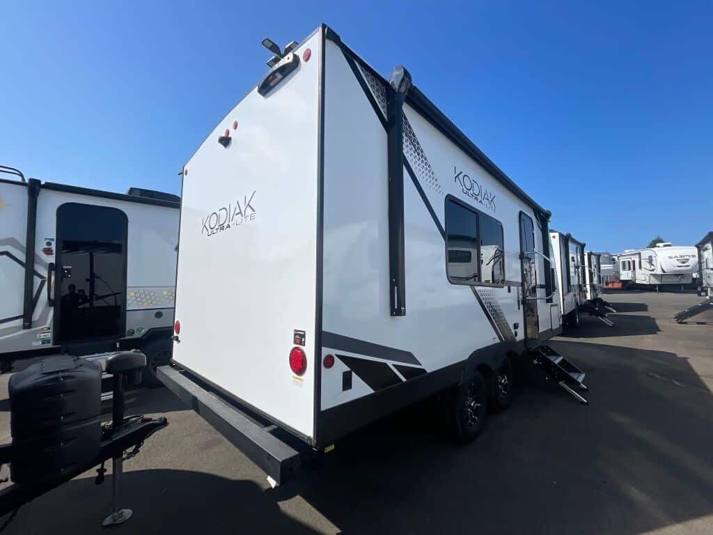 2025 Dutchmen Kodiak Ultra-Lite 201QB - Image 4