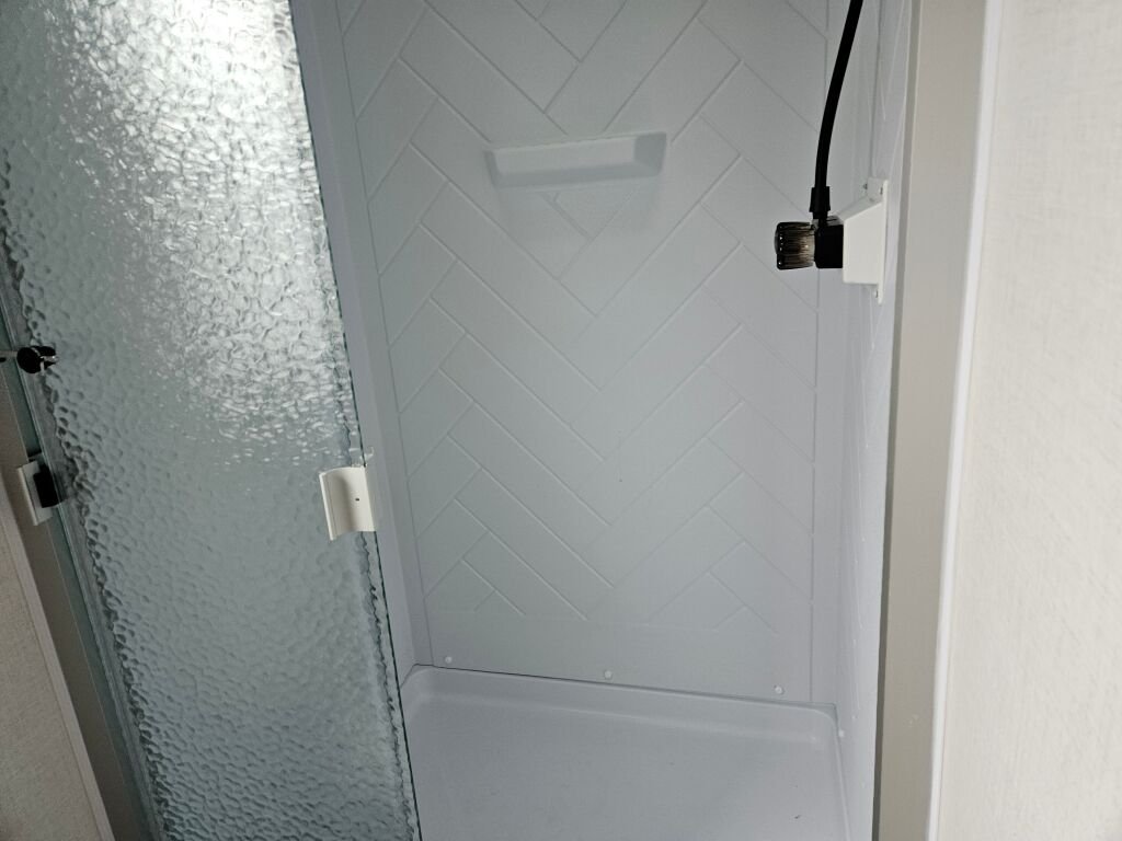 2025 Dutchmen Kodiak Ultra-Lite 242RBSL - Image 11