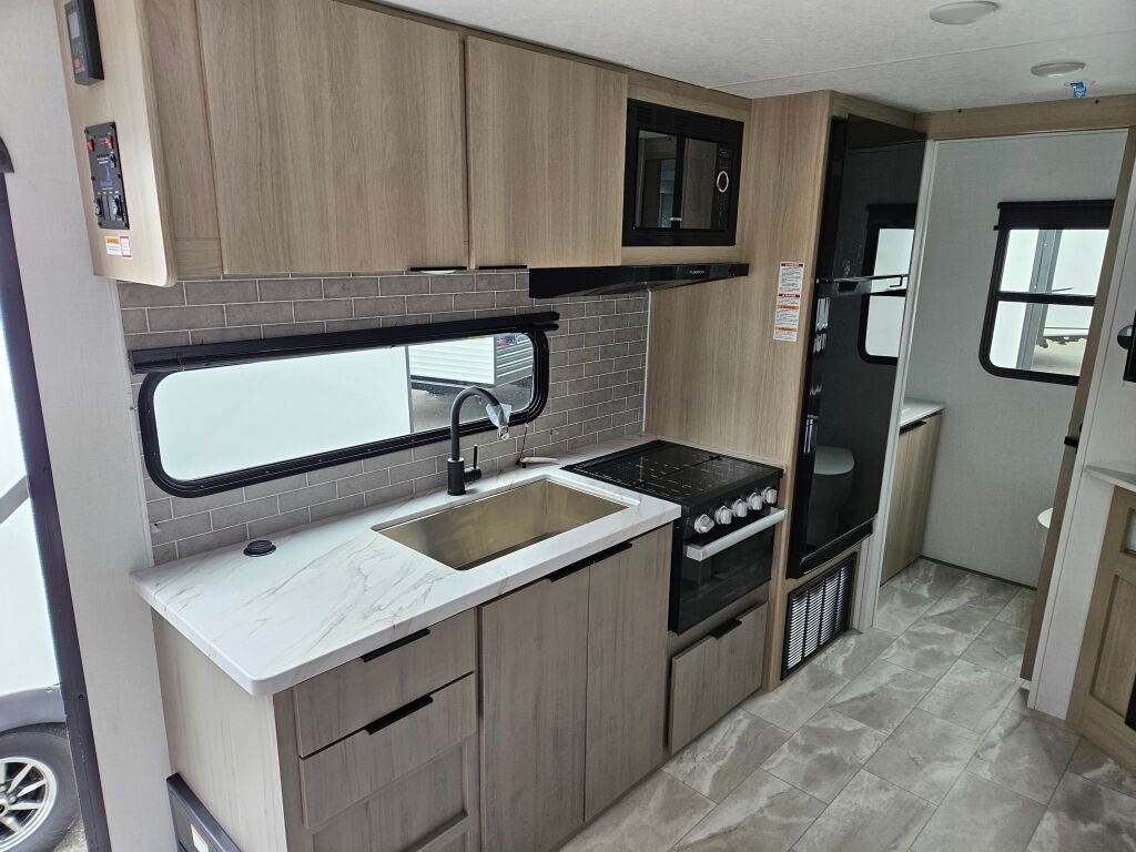 2025 Dutchmen Kodiak Ultra-Lite 242RBSL - Image 14