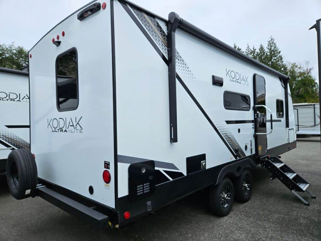 2025 Dutchmen Kodiak Ultra-Lite 242RBSL - Image 4