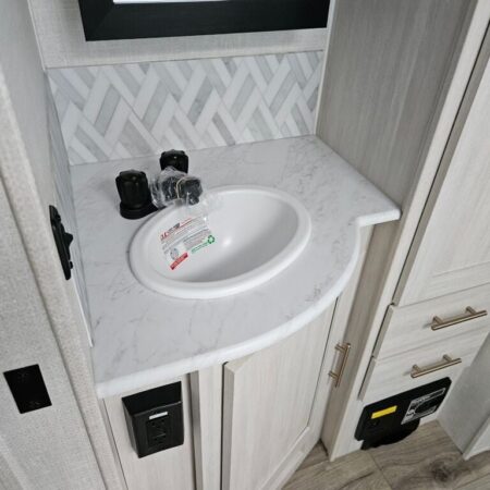 2025 Forest River R-Pod RP-198 - Image 9