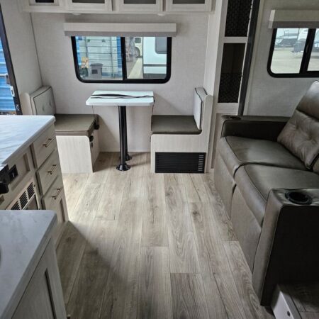 2025 Forest River R-Pod RP-198 - Image 10
