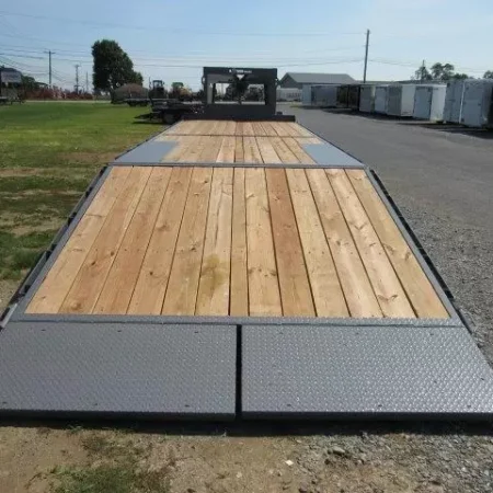BWise 8 x 30 Gooseneck Equipment Trailer - Image 9