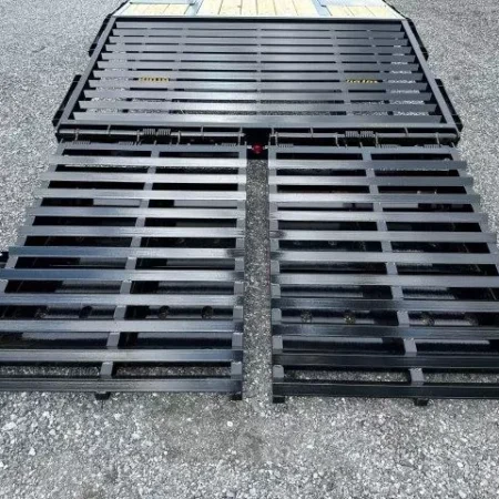 Big Tex 8.5 x 35 Gooseneck Deckover Equipment Trailer – Mega Ramps - Image 9