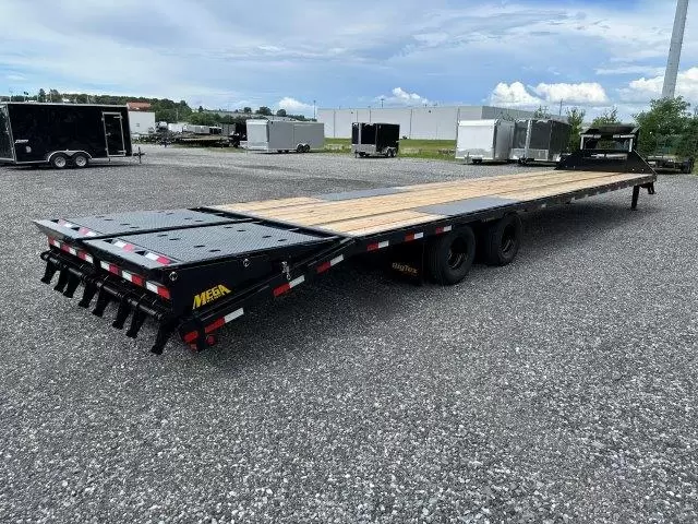 Big Tex 8.5 x 40 Gooseneck Deckover Equipment Trailer – Mega Ramps - Image 6