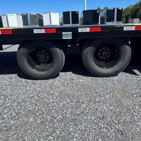 CAM Superline 8 x 35 Deckover Gooseneck Equipment Trailer - Image 2