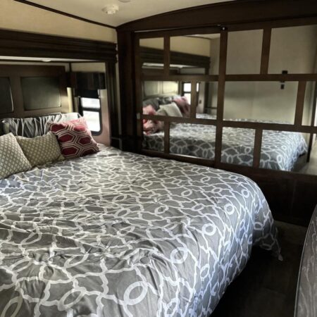 2019 JAYCO NORTH POINT 377RLBH - Image 22