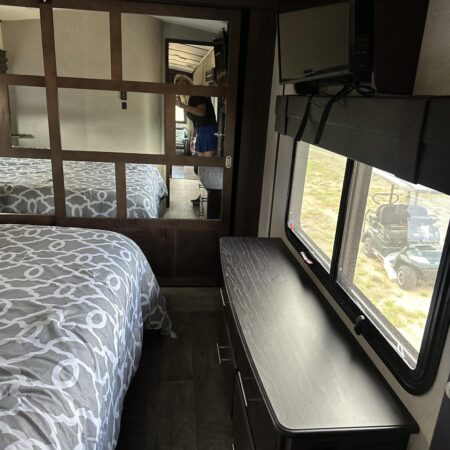 2019 JAYCO NORTH POINT 377RLBH - Image 23