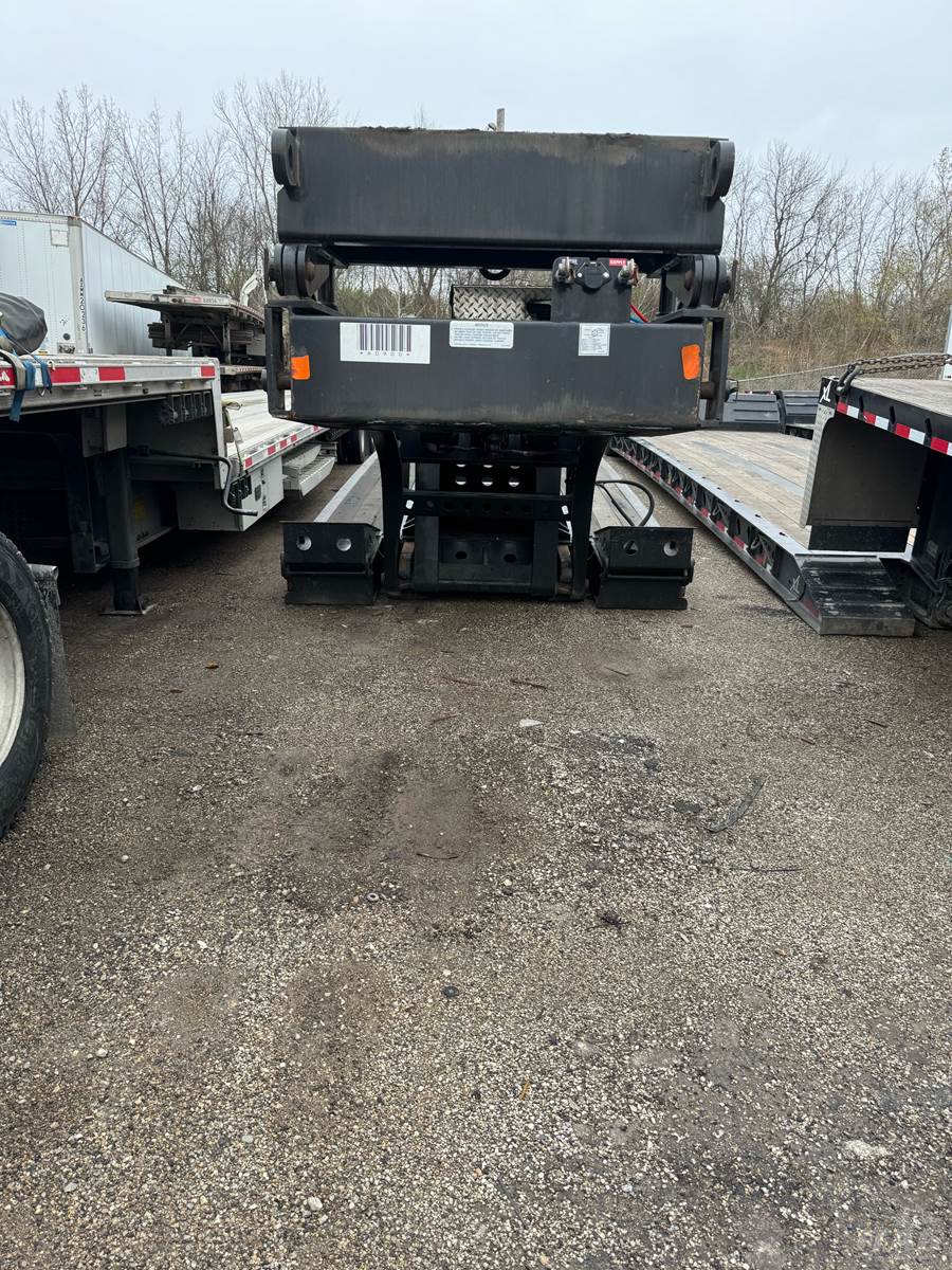 2022 Fontaine 53ft Lowboy Trailer 60 Ton - Image 3