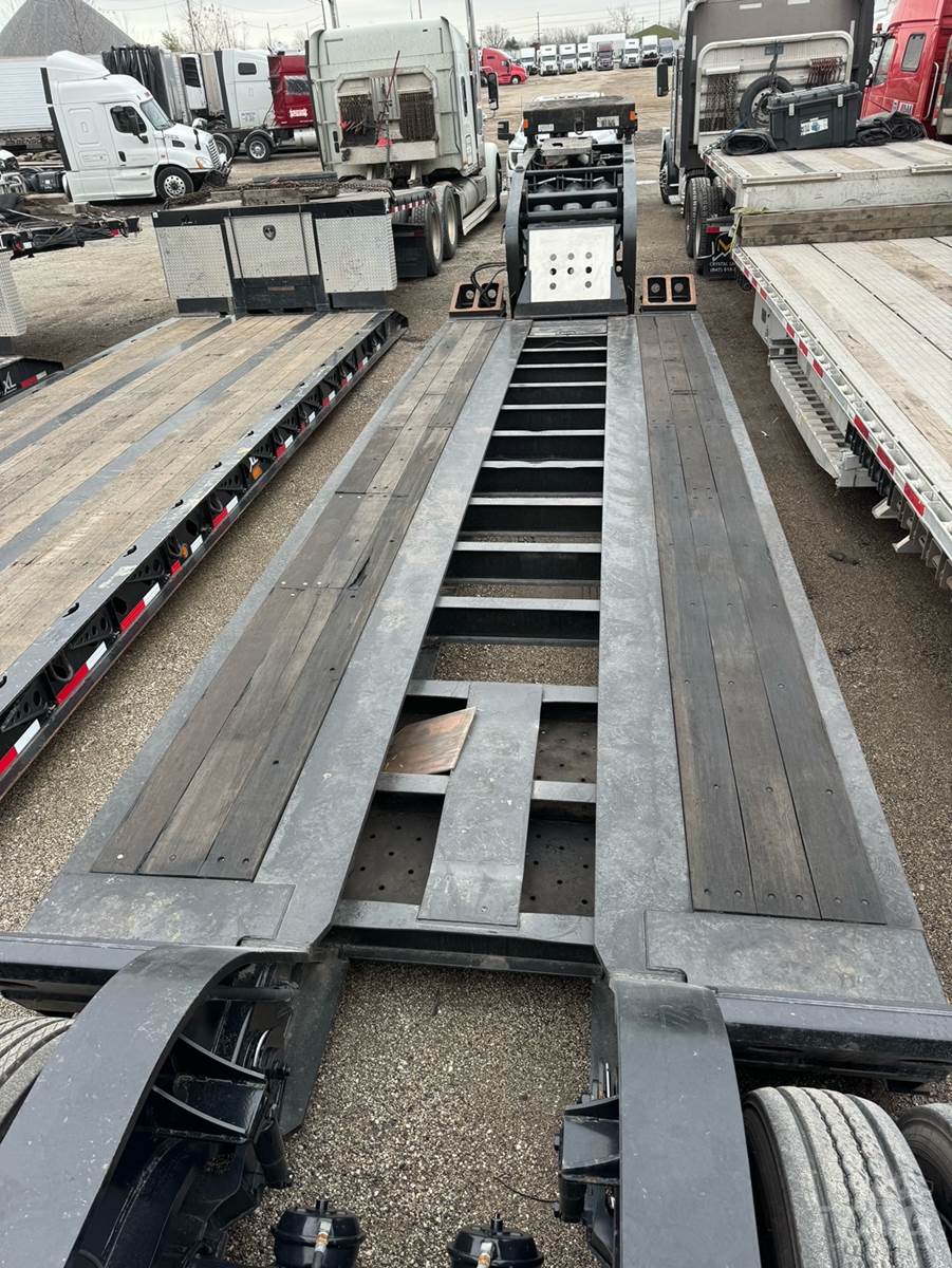2022 Fontaine 53ft Lowboy Trailer 60 Ton - Image 5