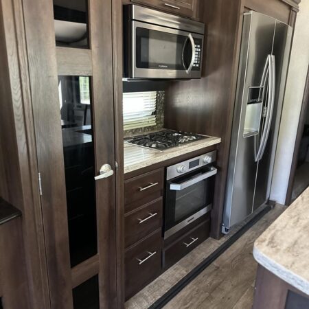 2019 JAYCO NORTH POINT 377RLBH - Image 11