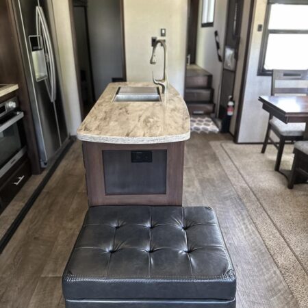 2019 JAYCO NORTH POINT 377RLBH - Image 10