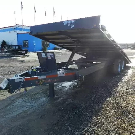 BWise 8 x 22 Deckover Equipment Trailer Power Tilt - Image 2